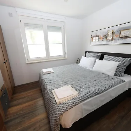 Luksuzni Stan U Starom Gradu Apartment SJJ