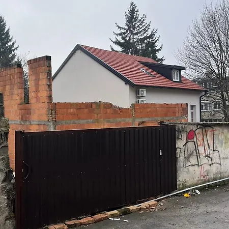 Stan U Starom Gradu, Free Parking *